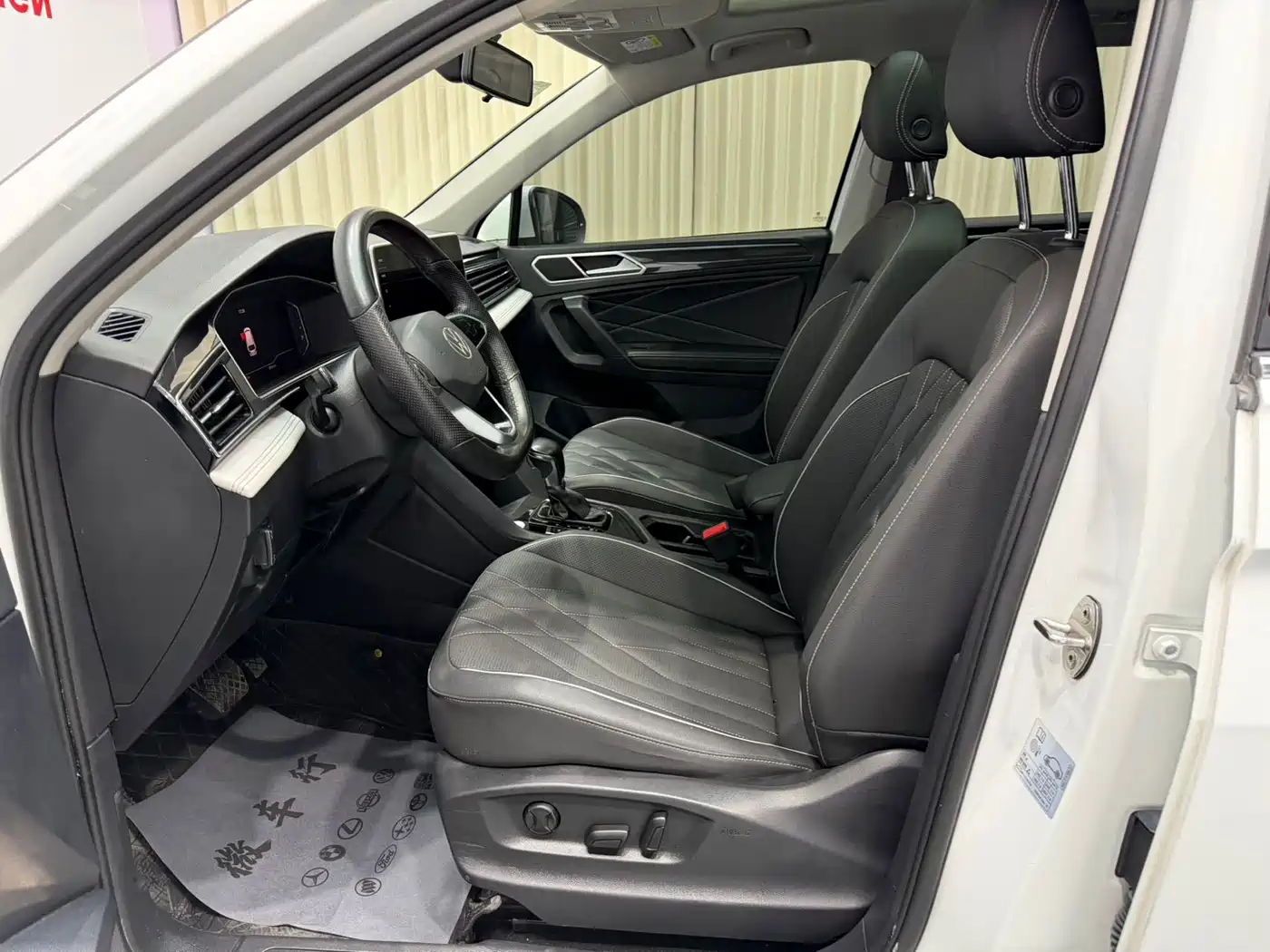 Volkswagen Tiguan L 2023 280TSI 2WD Trend Limited Edition фото 7