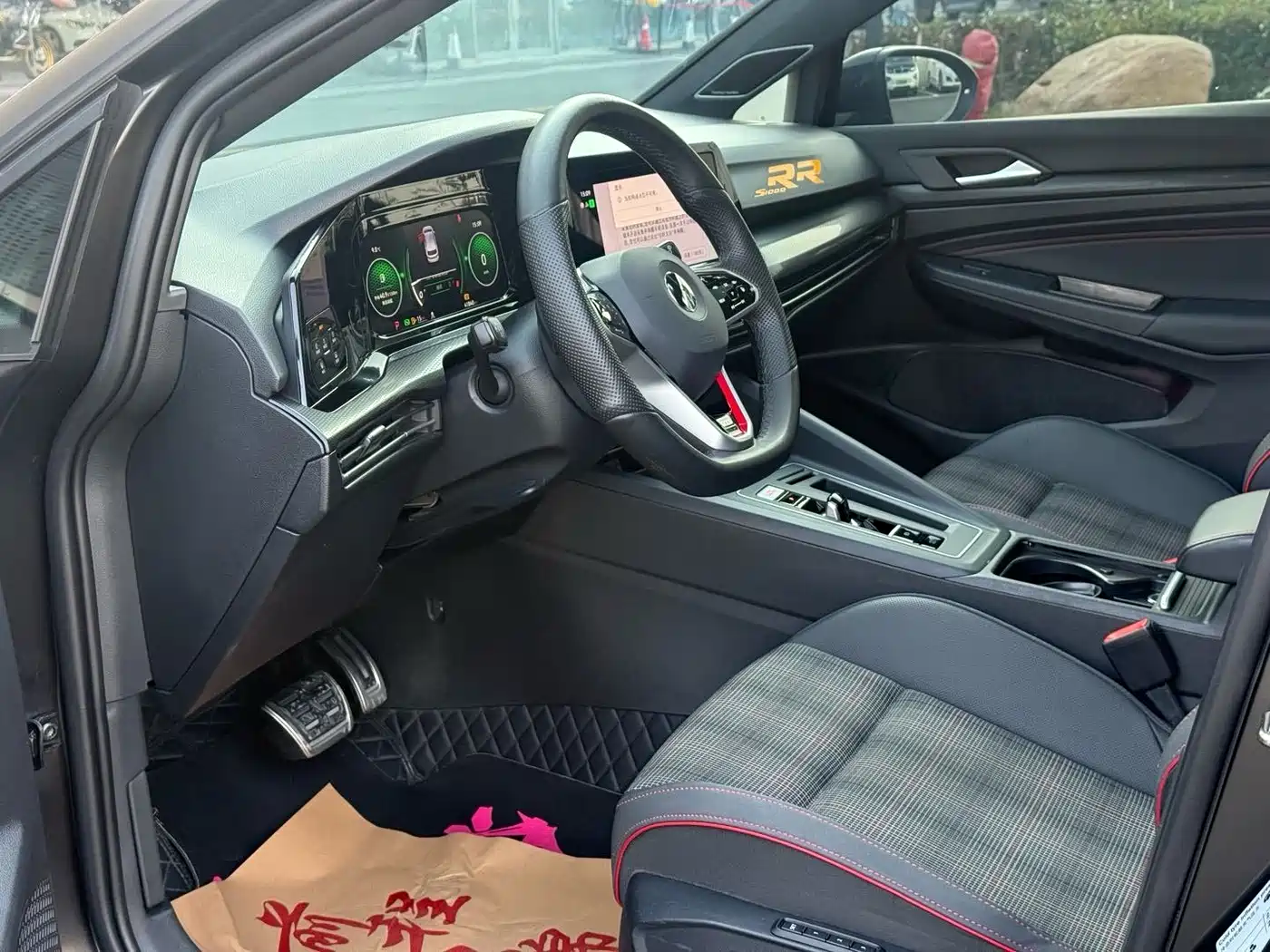 Volkswagen Golf GTI 2021 Facelift 380TSI DSG GTI фото 4