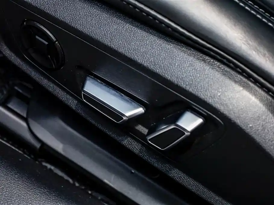 Audi A6L 2023 45 TFSI Premium Selection Elegance фото 25