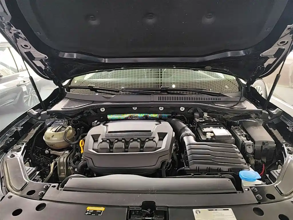 Volkswagen Passat 2024 380TSI Elite Edition фото 20