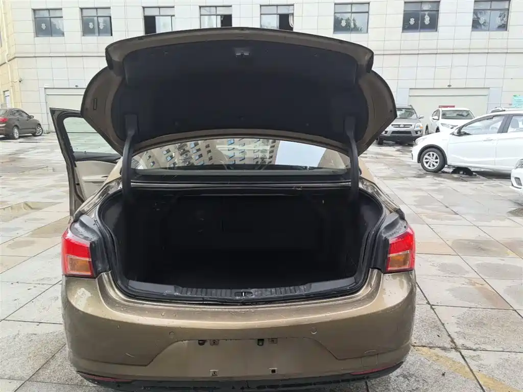 Buick Verano 2015 Sedan 15S Automatic Leading фото 19