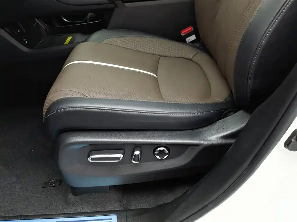 HONDA UR-V
