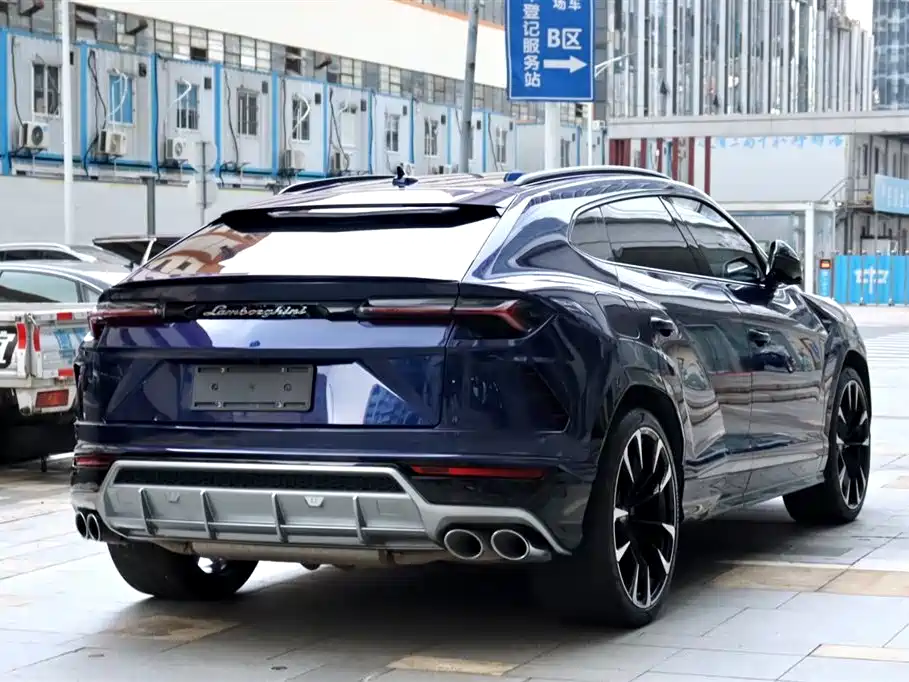 Lamborghini Urus 2021 4.0T V8 фото 3