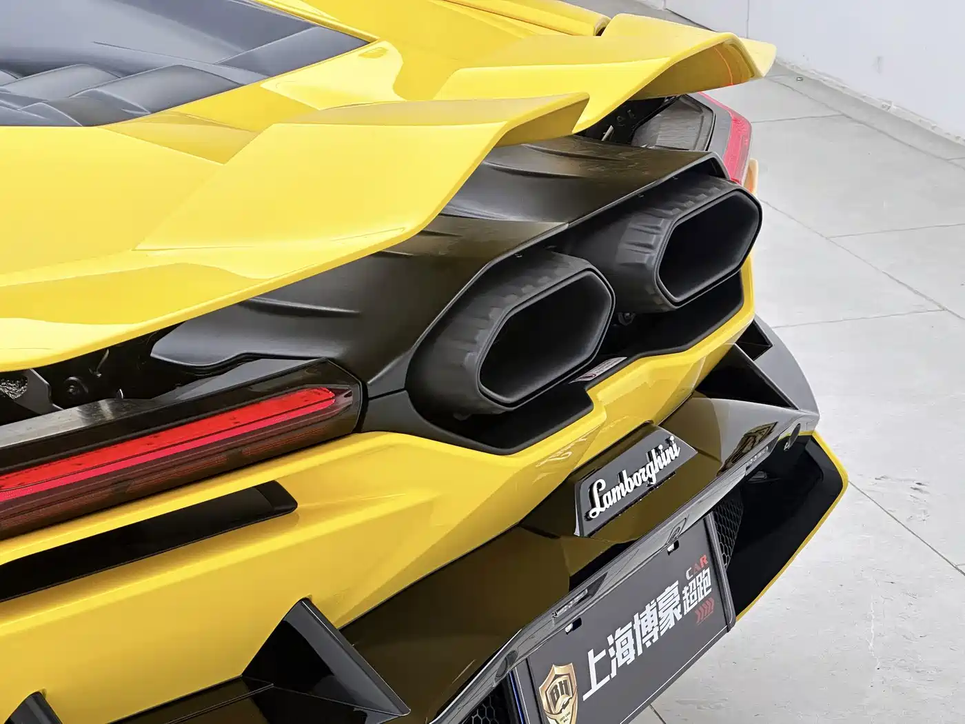 Lamborghini Revuelto 2025 2023 6.5L PHEV Standard