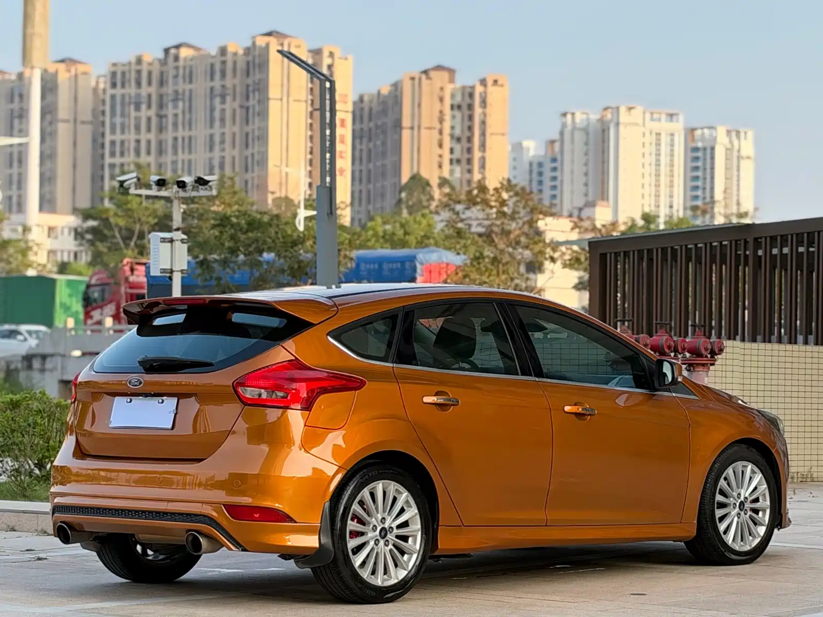 Фото 12 - Ford Focus