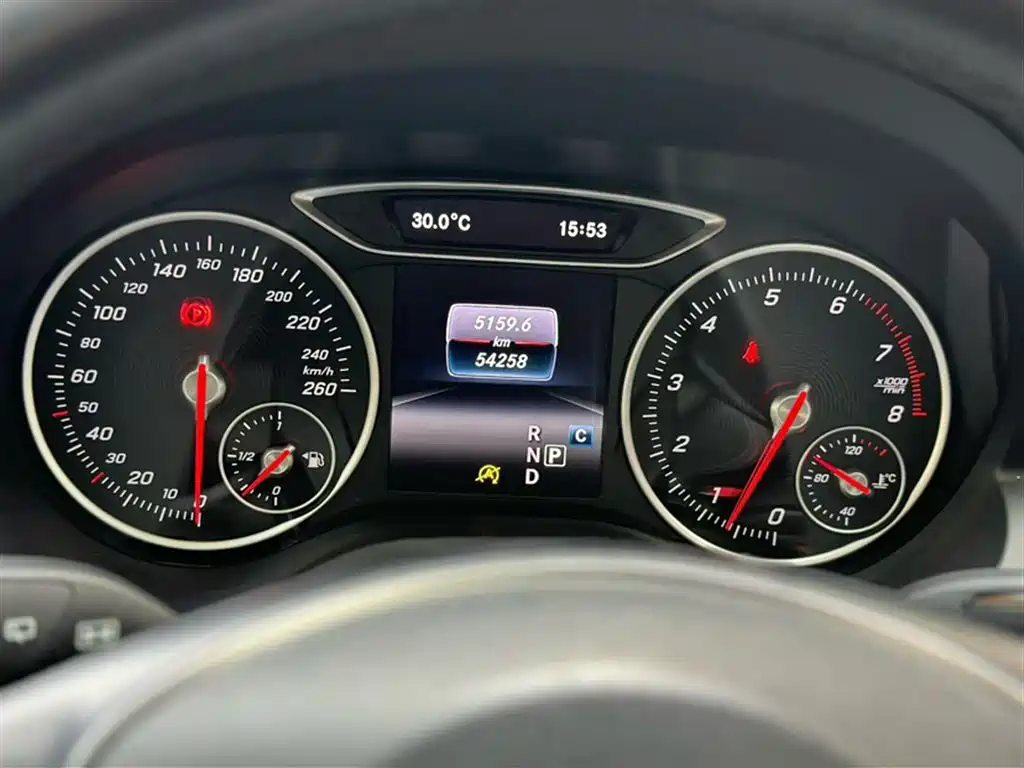 Mercedes-Benz A-Class (Import) 2017 Facelift A 200 Dynamic фото 5