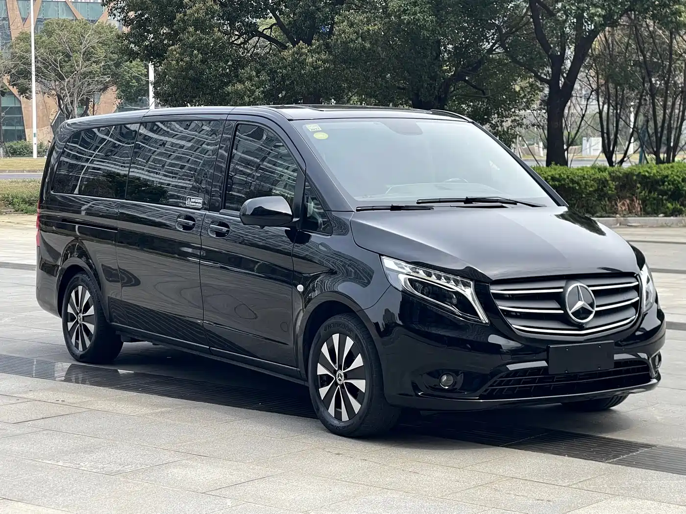 Mercedes-Benz Vito 2021 2.0T Business Edition 7-seater фото 3