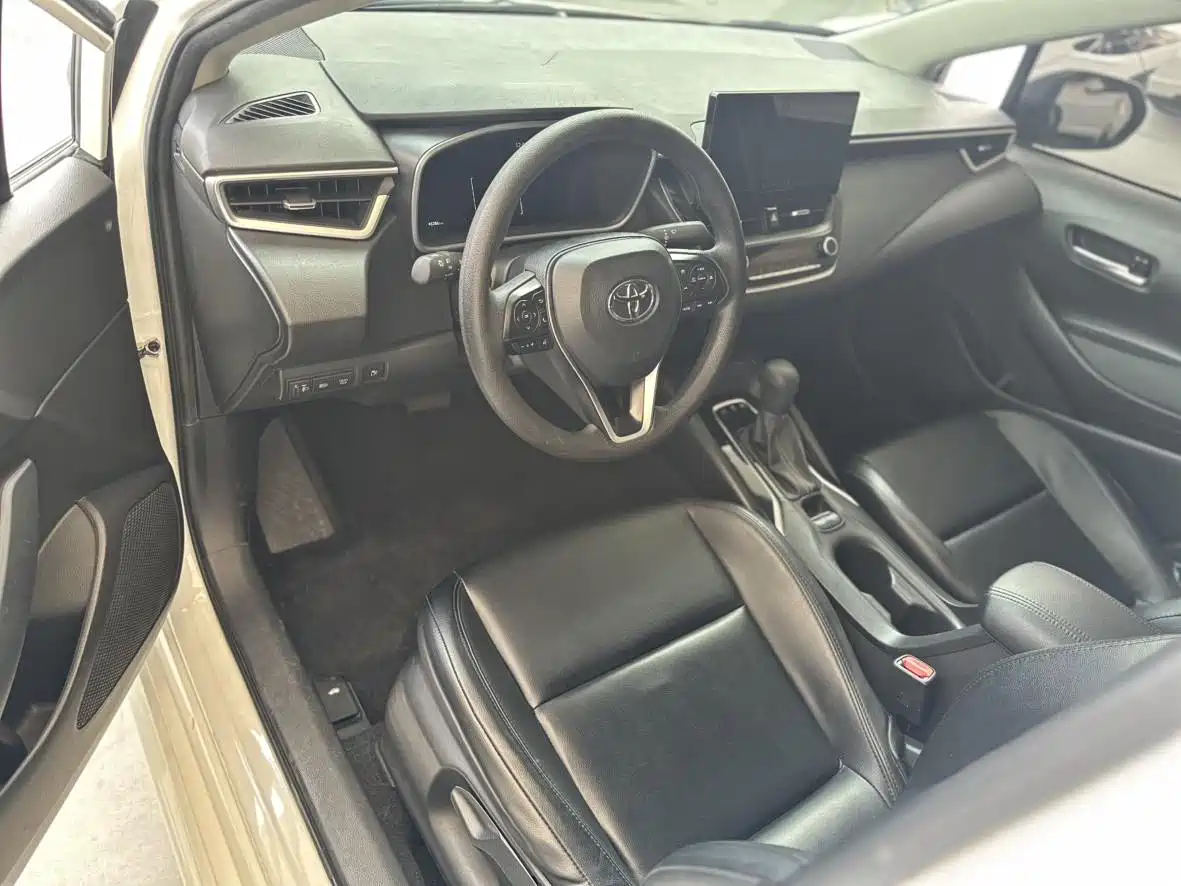 Toyota Levin 2023 Smart Hybrid 1.8L Luxury фото 6