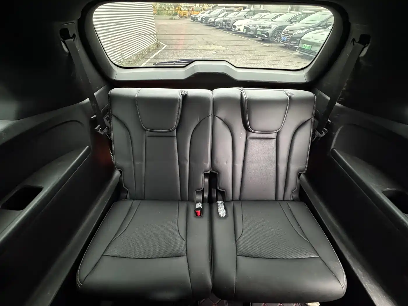 GAC Trumpchi Trumpchi GS8 2022 Dual Engine Series 2.0TM 2WD Premium Edition (7-Seater) фото 8