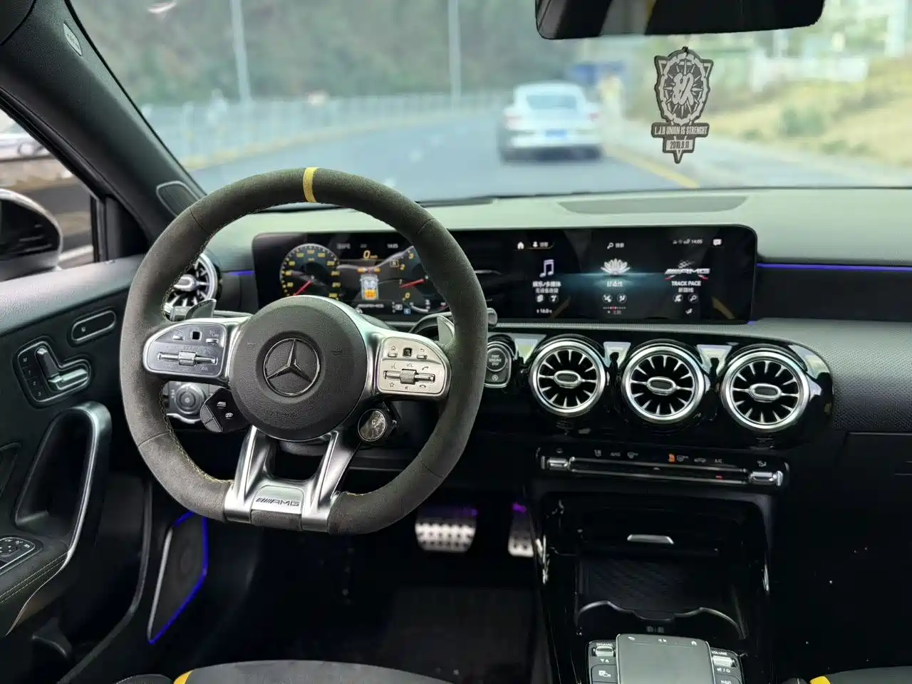 Mercedes-Benz A-Class AMG (Import) 2020 AMG A 45 S 4MATIC+ фото 8