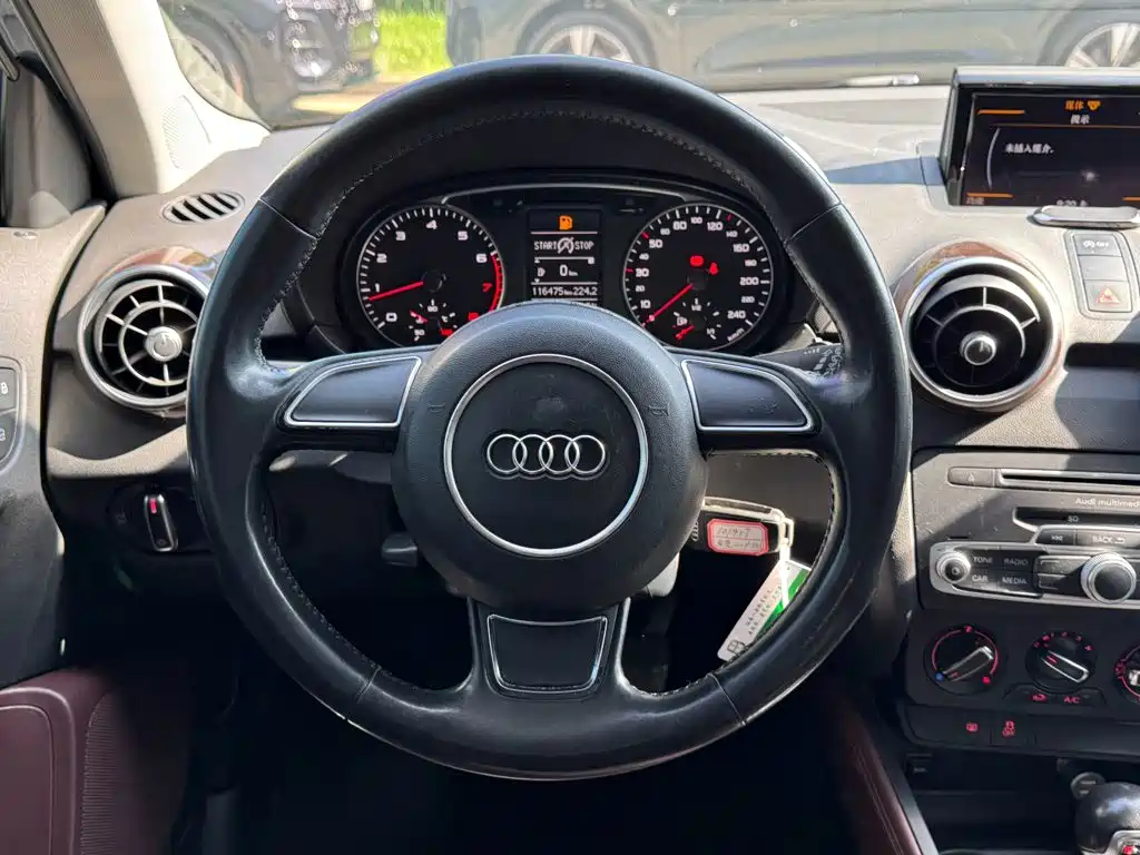 Audi A1 2016 2016 30 TFSI Sportback Design Style Edition