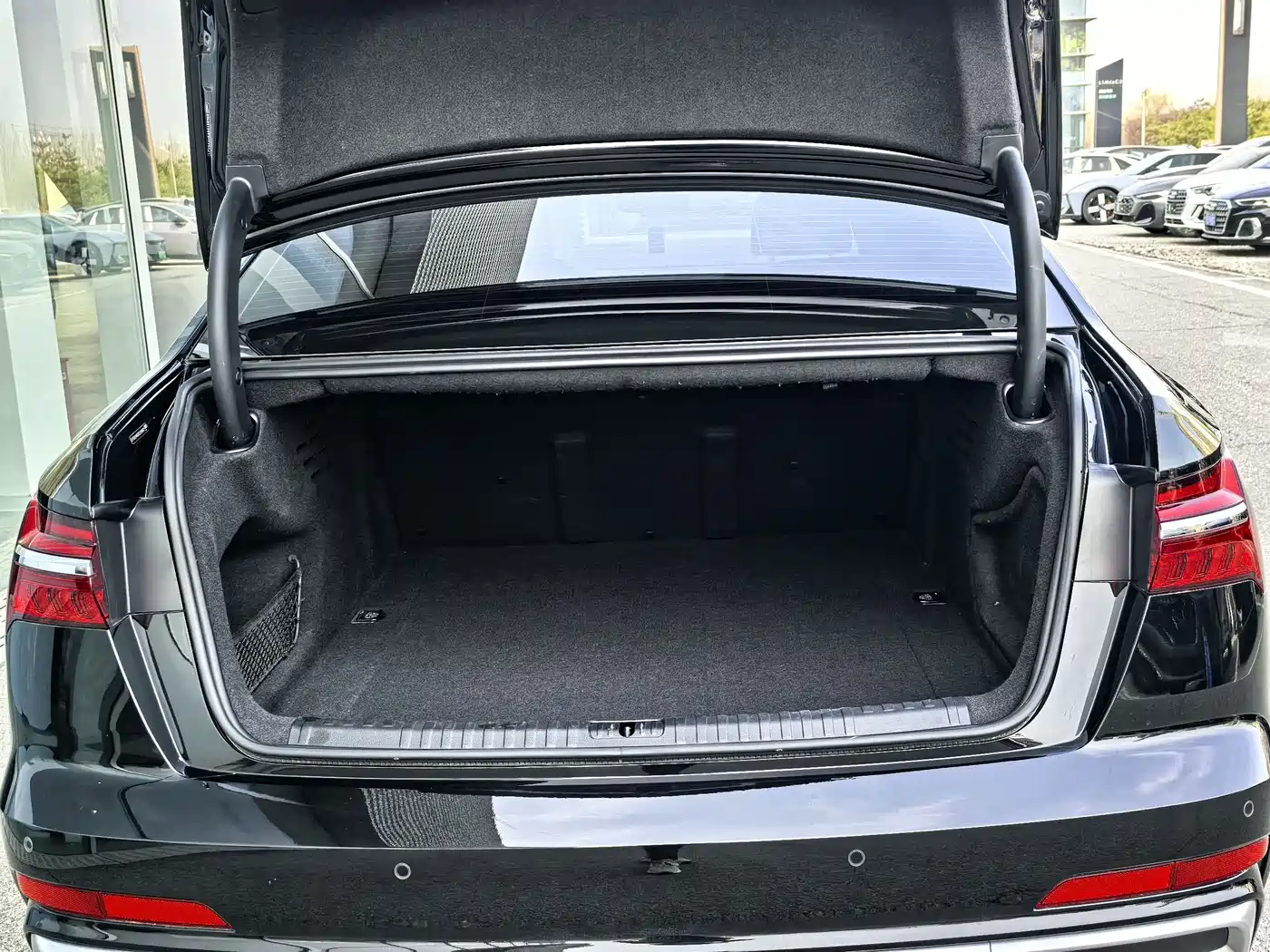 Audi A6L 2024 45 TFSI quattro Premium Dynamic фото 13