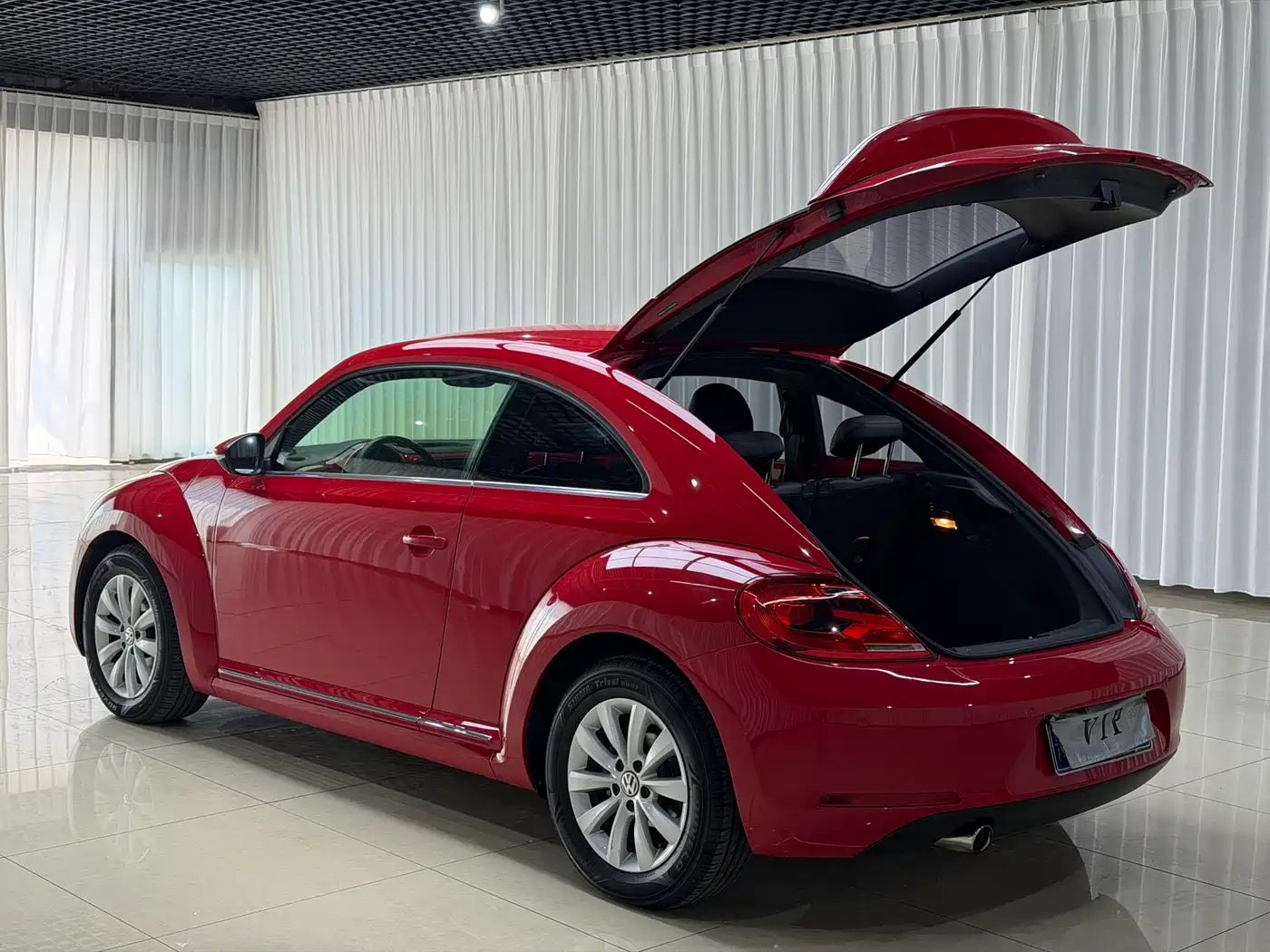 Volkswagen Beetle 2015 180TSI фото 11