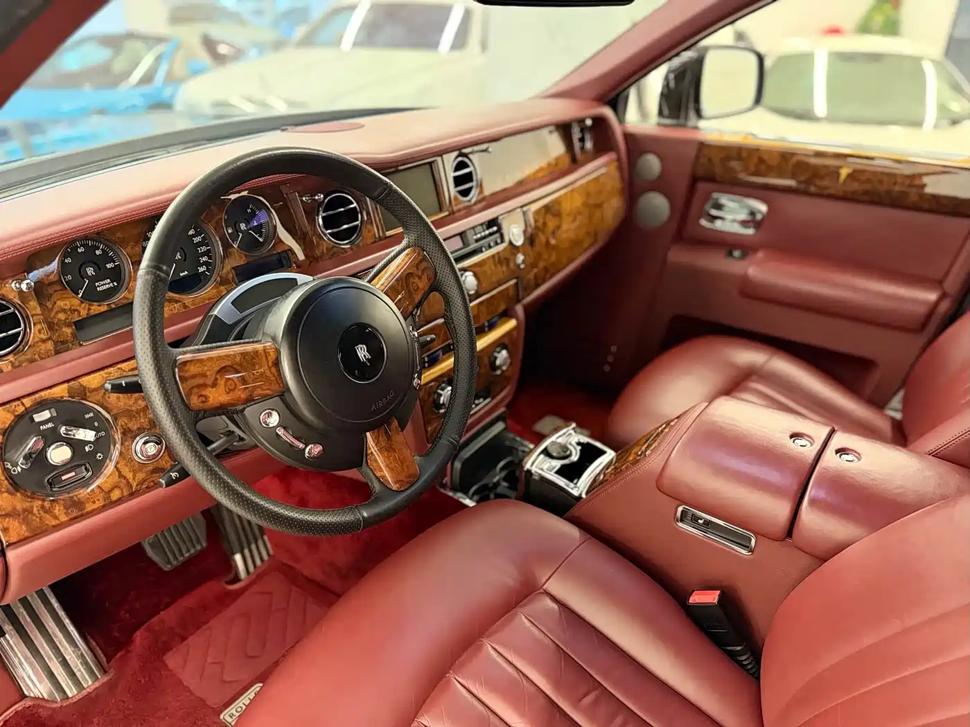 Rolls-Royce Phantom 2013 2006 6.7L Extended Wheelbase EWB