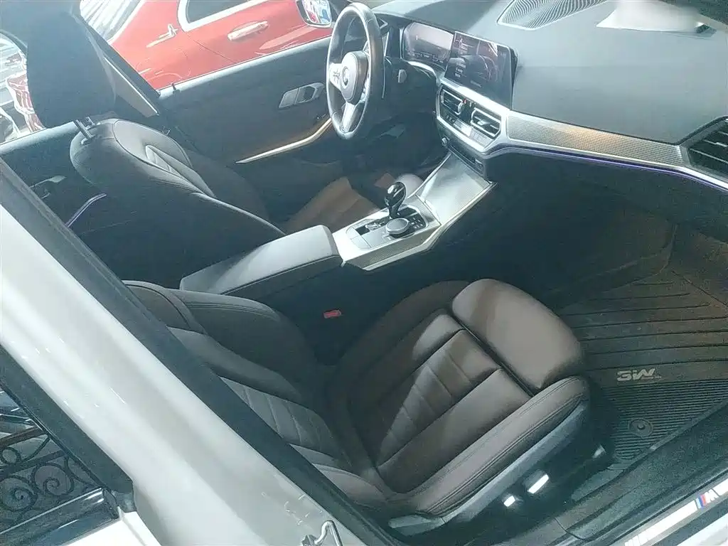 BMW 3-SERIES