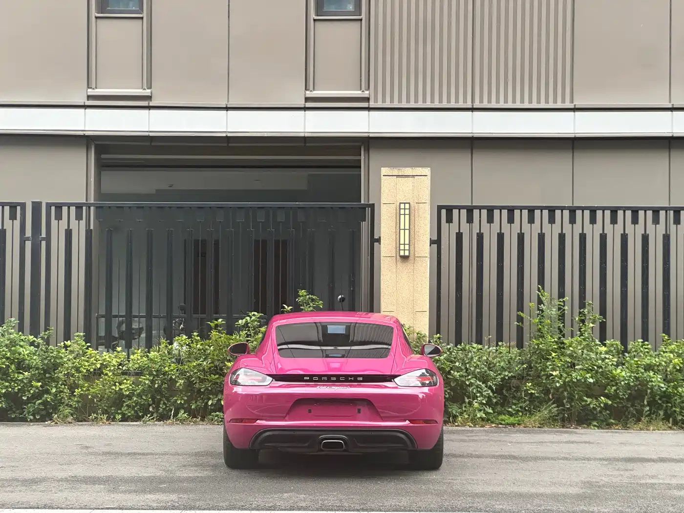 Porsche 718 2016 Cayman 2.0T фото 5