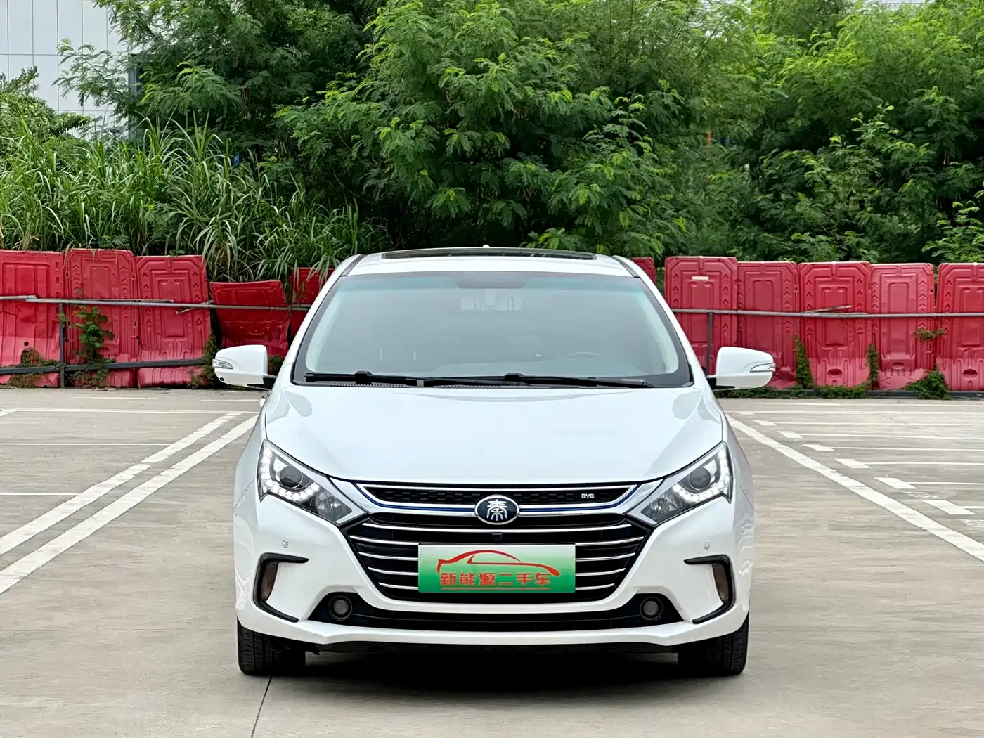 BYD Qin New Energy 2018 2017 1.5T Premium Model