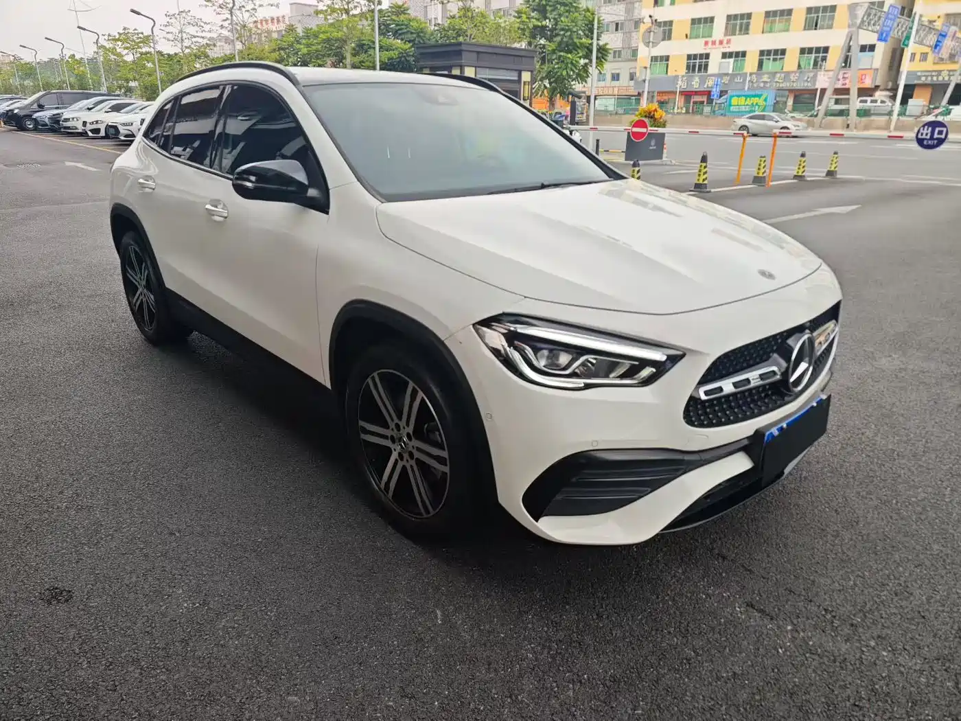 Фото 3 - Mercedes-Benz GLA