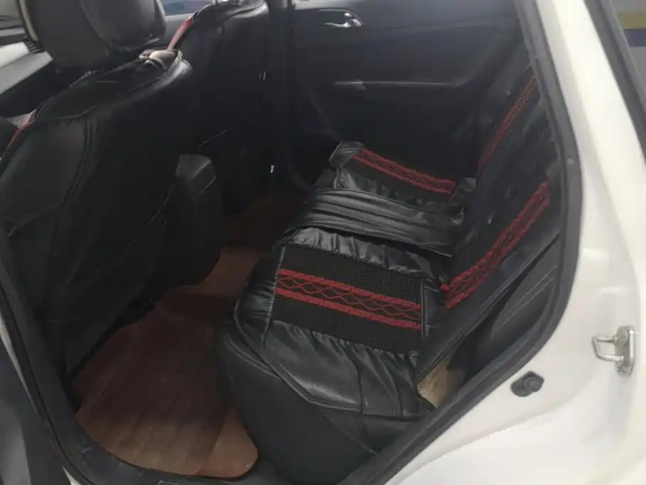 Haima M3 2016 2016 1.5L Manual Comfort Sunroof