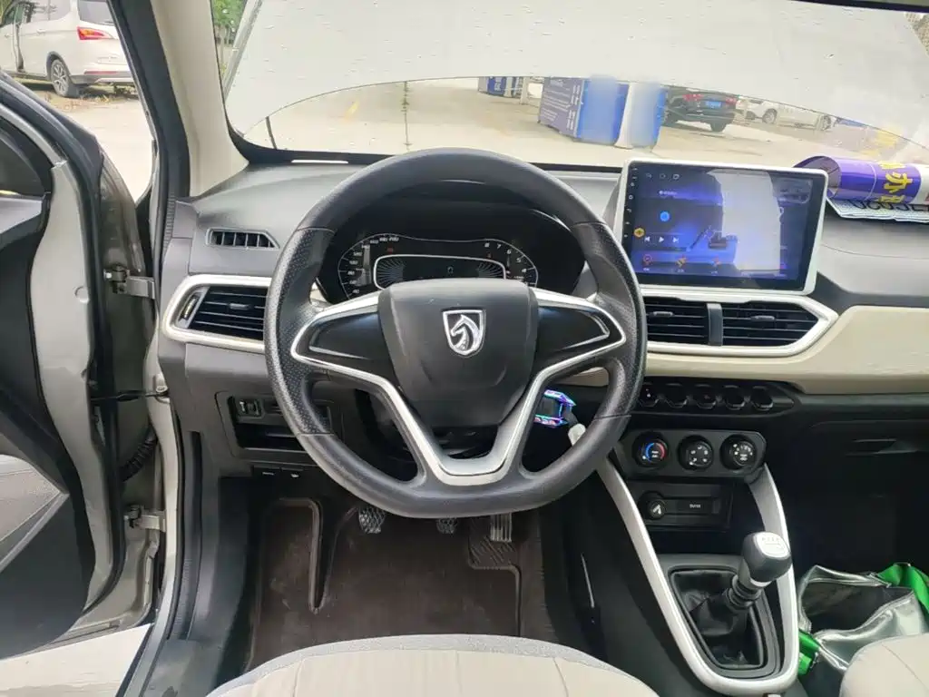 Baojun 510 2018 2017 1.5L Manual Comfort