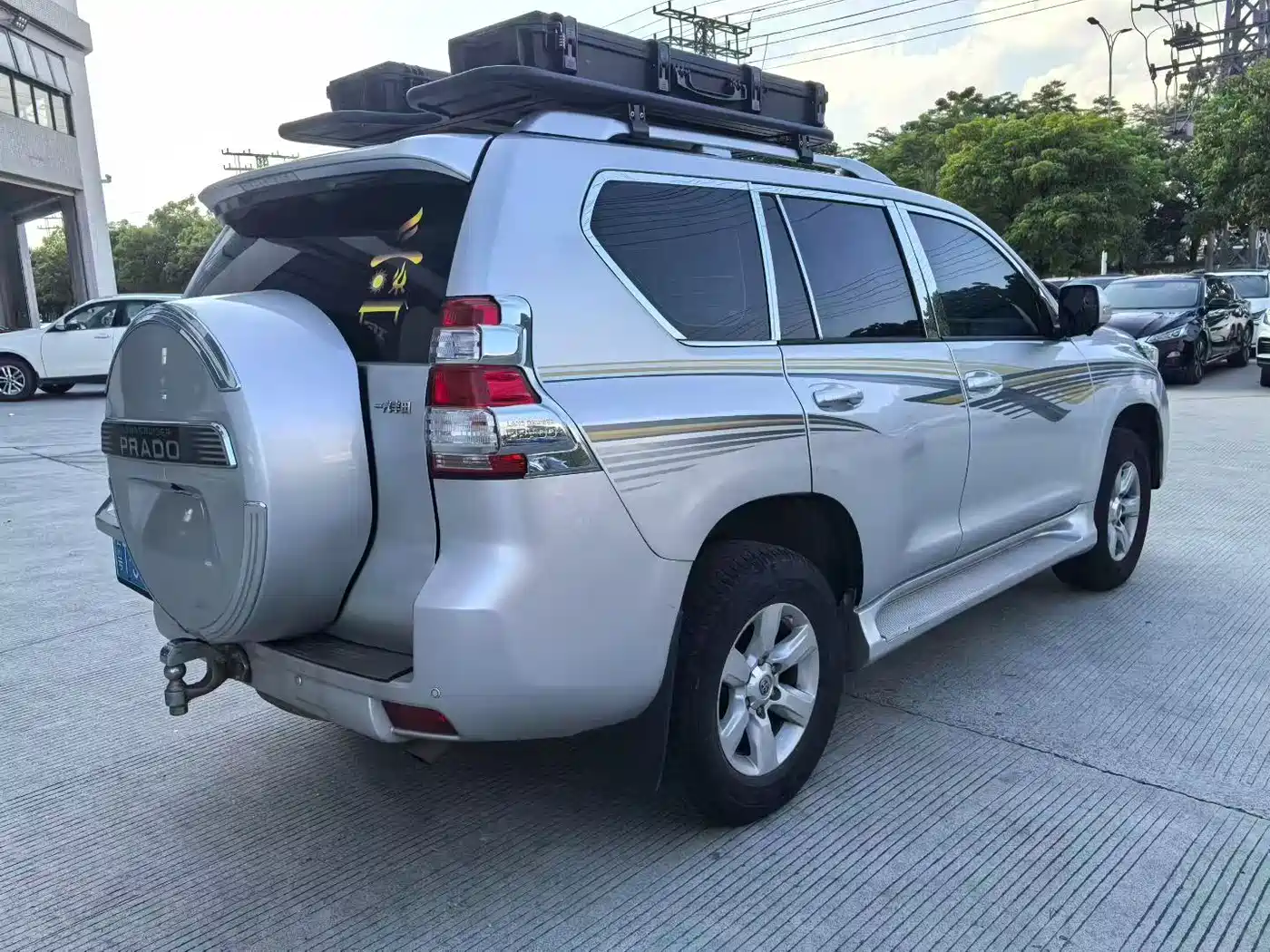 Фото 3 - Toyota Prado