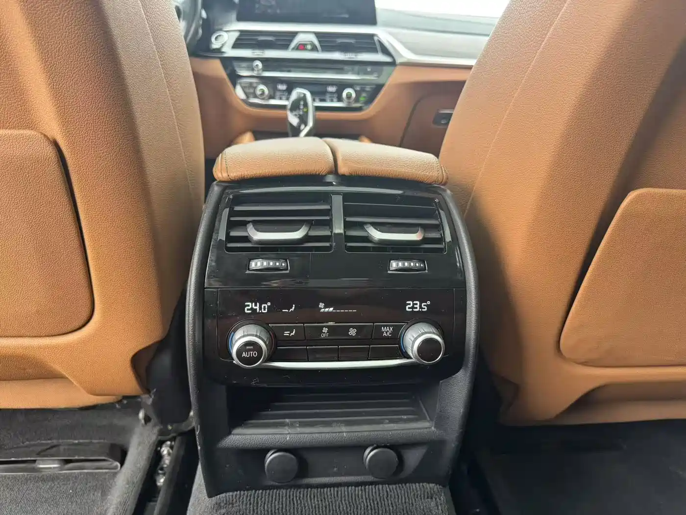BMW 6 Series GT 2018 630i Luxury Design Package фото 16