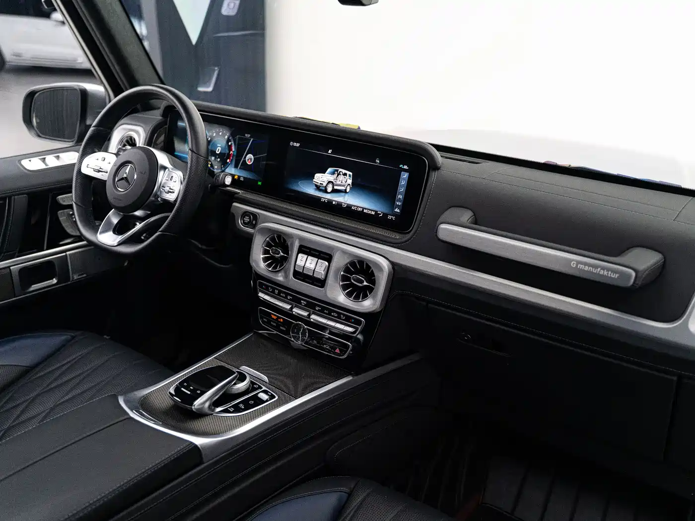 Mercedes-Benz G-Class 2022 G 500 фото 12