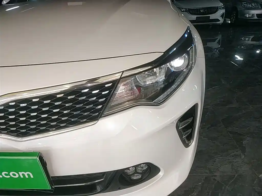 Kia K5 2016 1.6T Automatic LUX фото 24