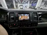 Фото 26 - Volkswagen Multivan