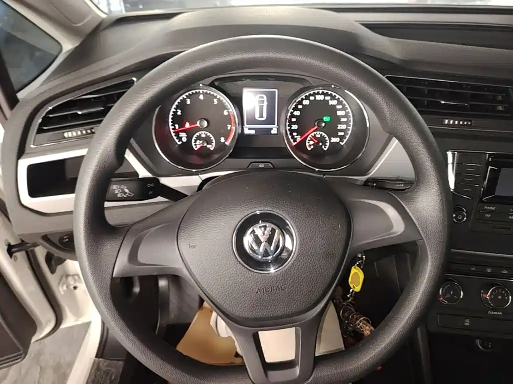 Volkswagen Touran 2019 2018 Touran L 280TSI DSG Trendline 7-seater China V