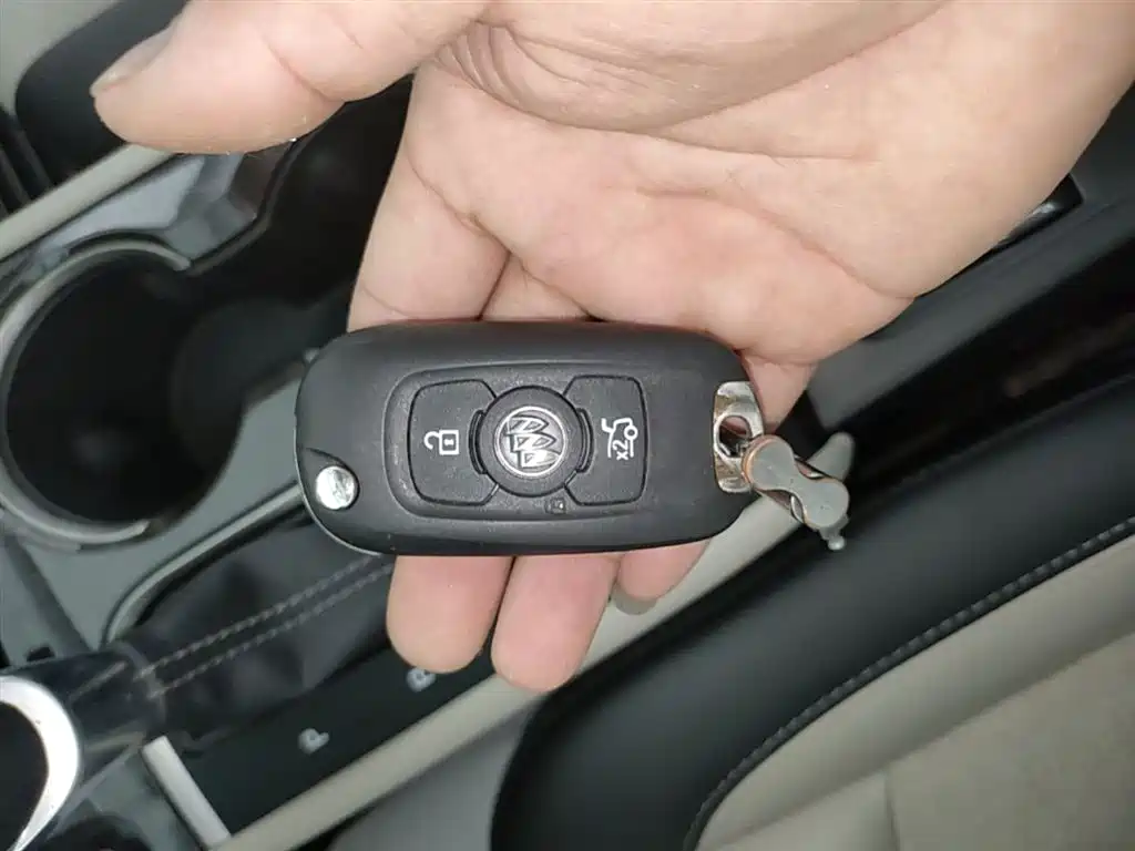Buick Verano 2019 Sedan 15S Auto Leading фото 9