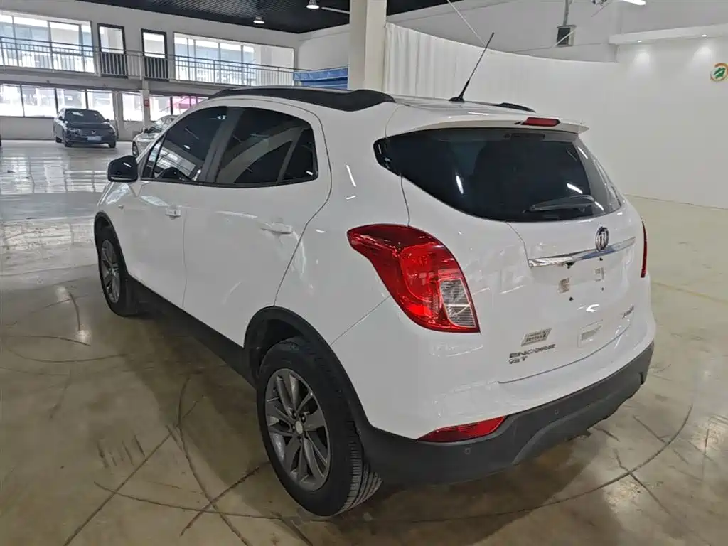Buick Encore 2017 18T Automatic 2WD Urban Fashion фото 5