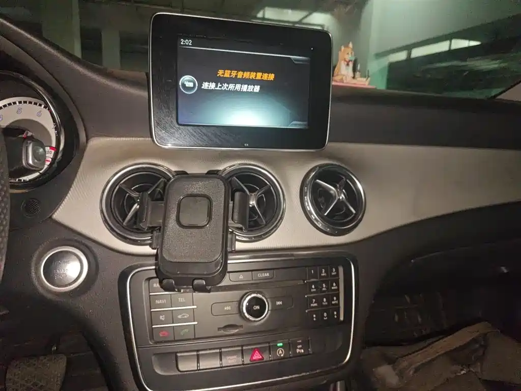 Mercedes-Benz GLA 2016 GLA 200 Dynamic фото 6