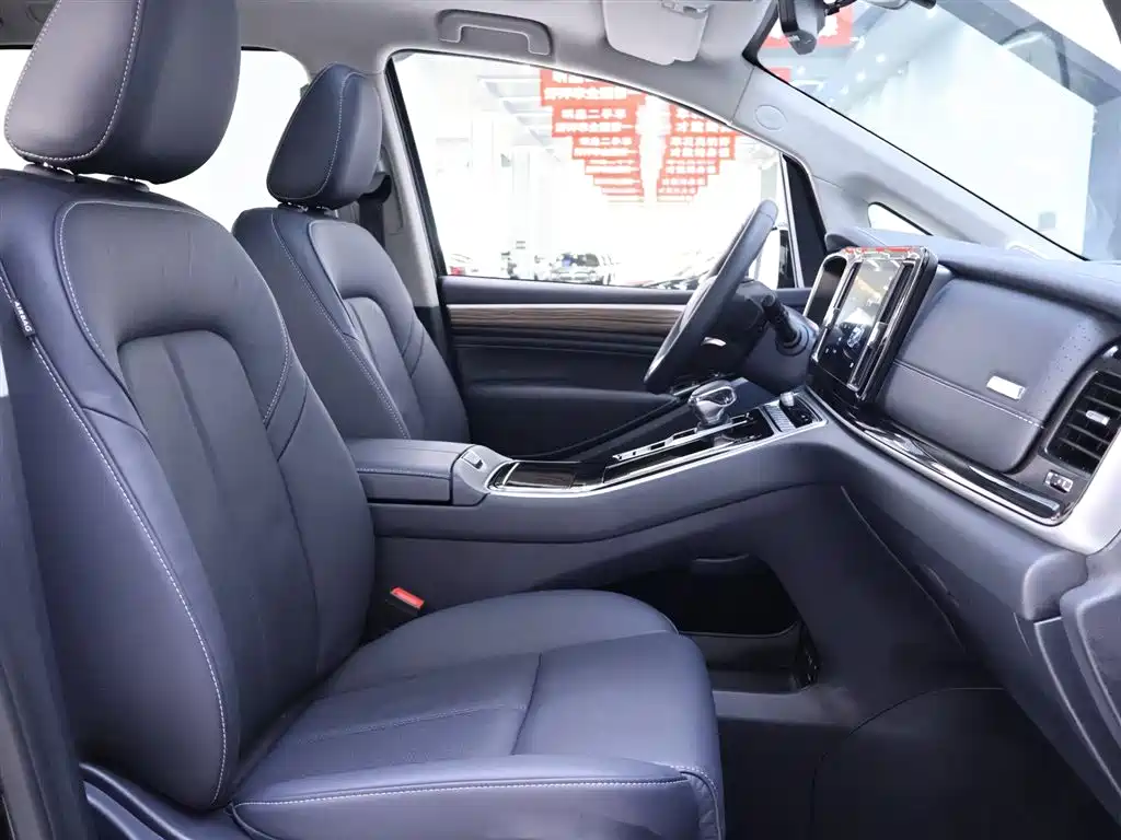 GAC TRUMPCHI TRUMPCHI M8