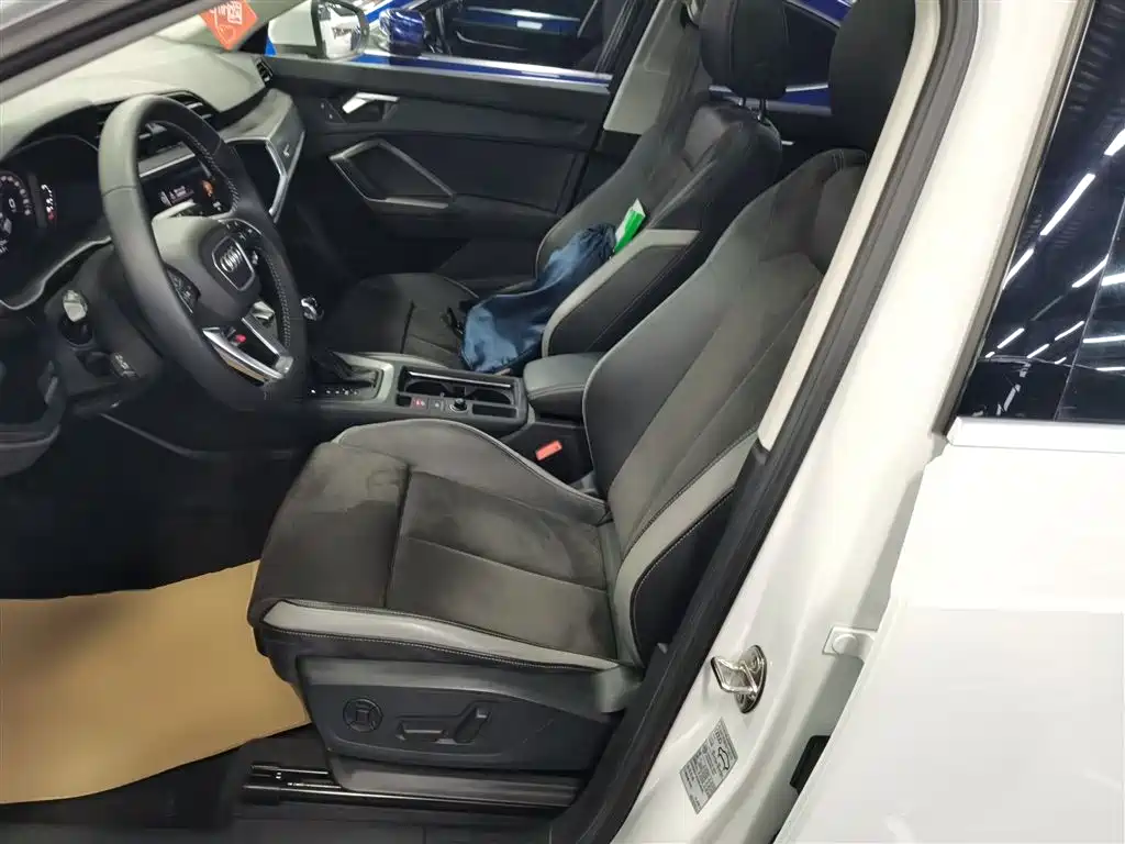 Audi Q3 2022 35 TFSI Progressive Dynamic фото 11