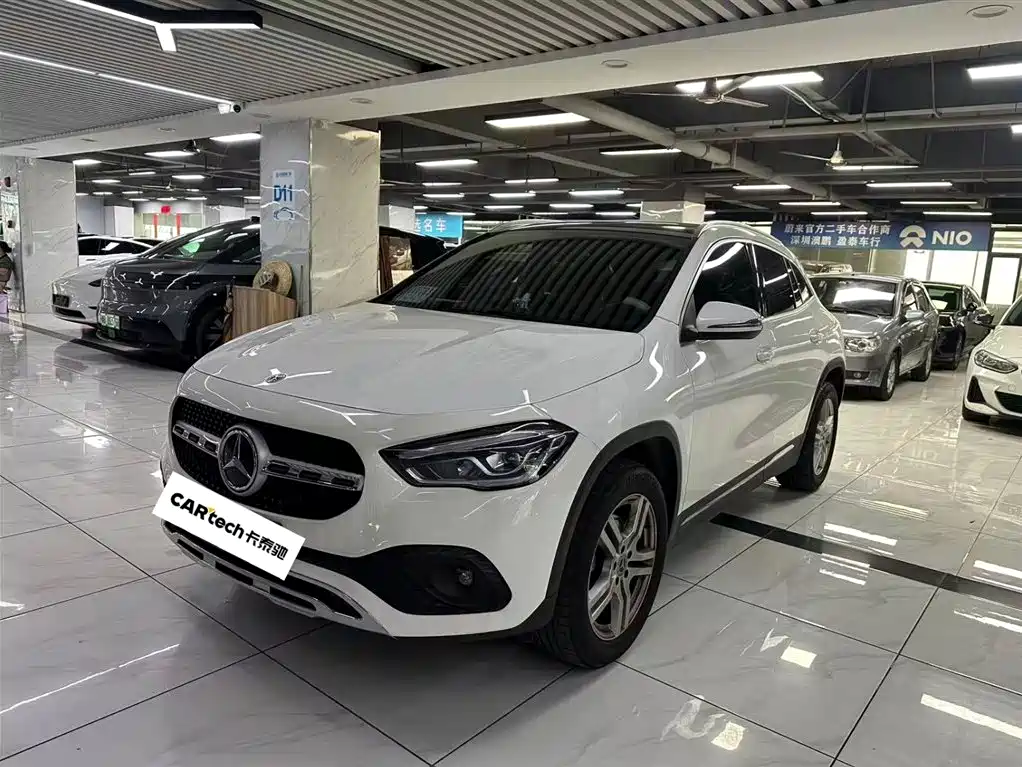 Mercedes-Benz GLA 2023 2023 GLA 200