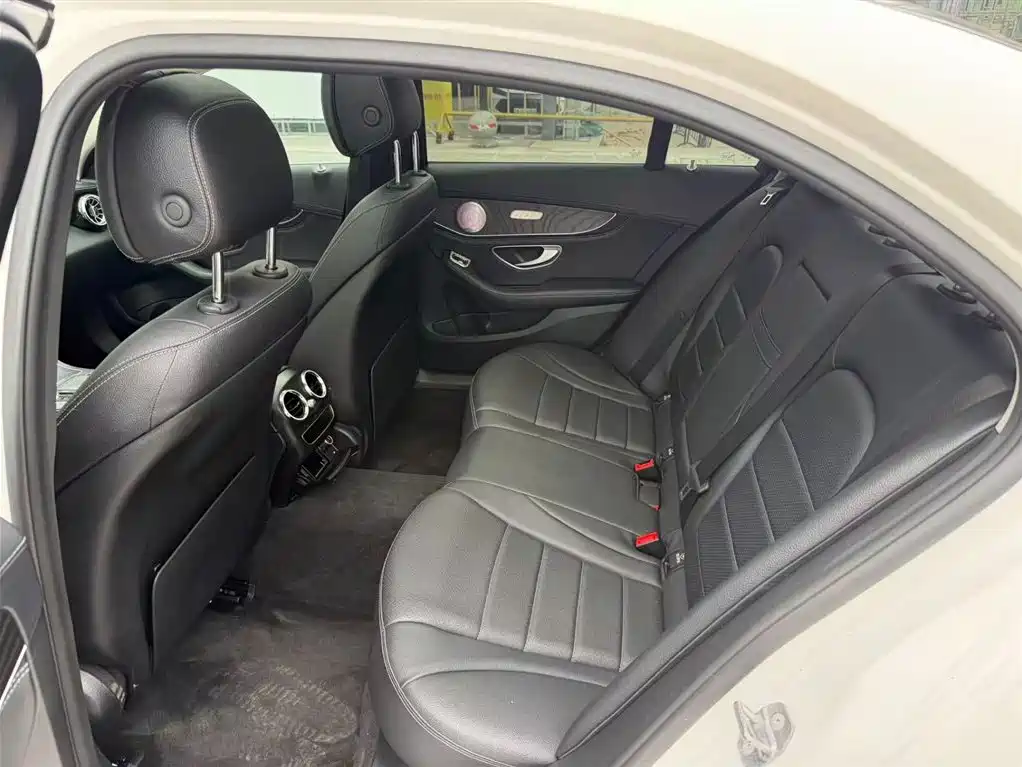 Mercedes-Benz C-Class 2019 C 260 L Sport фото 6