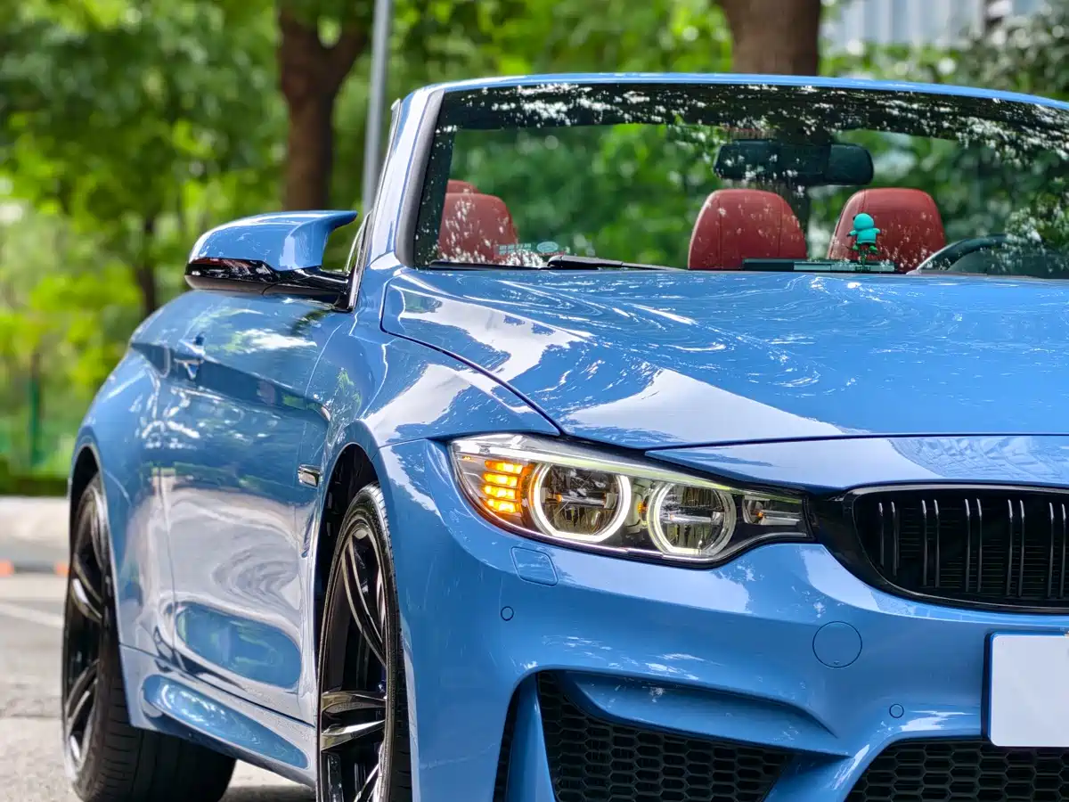 Photo 2 - BMW M4