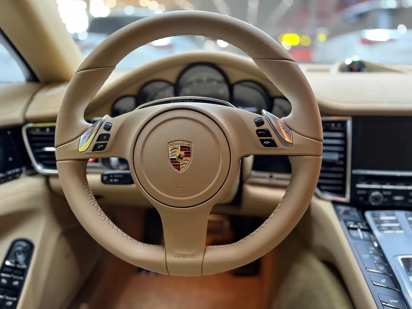 Porsche Panamera 2014 Panamera 3.0T фото 12