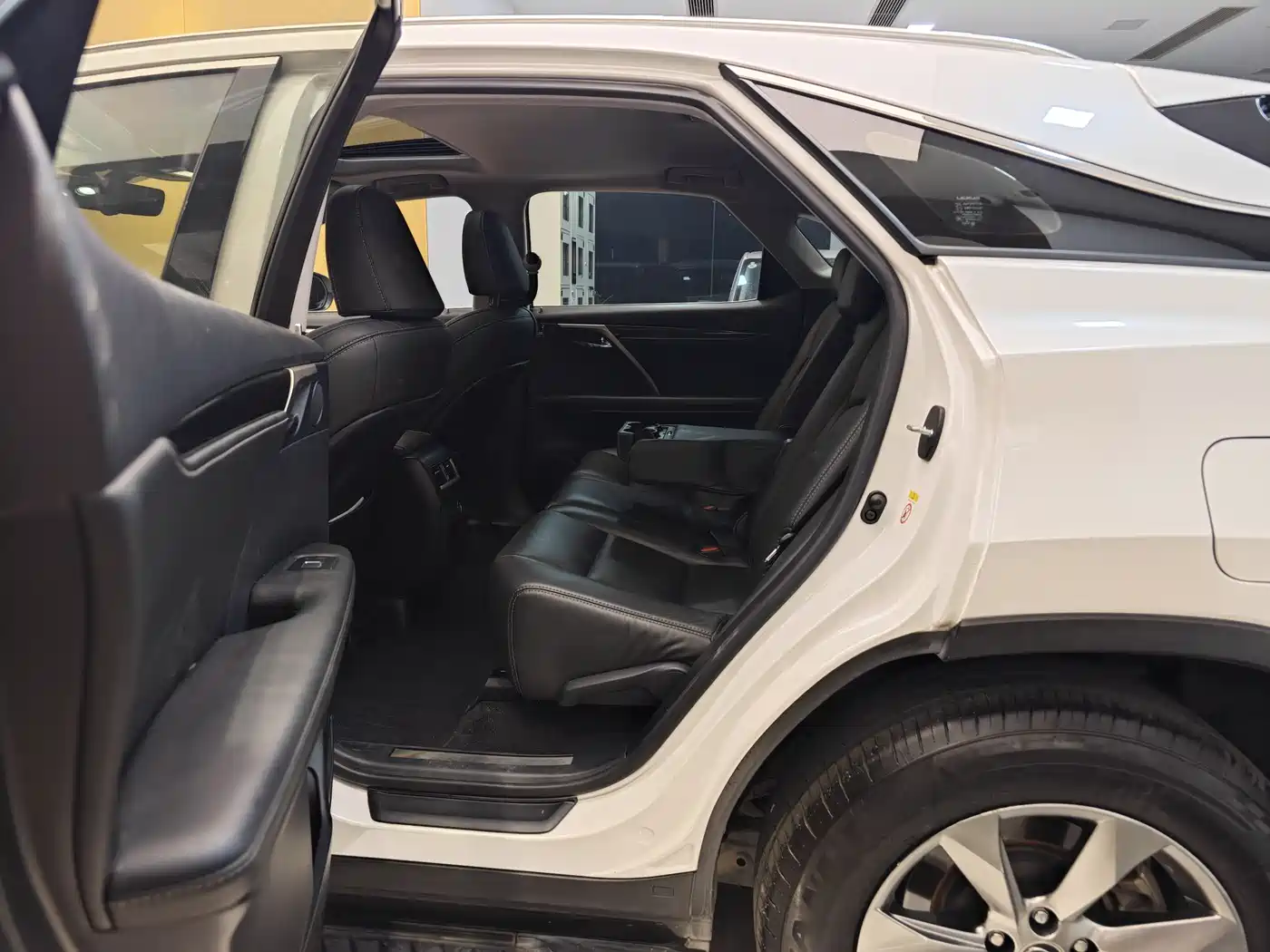 Lexus RX 2016 300 2WD Elite Edition (China V) фото 24