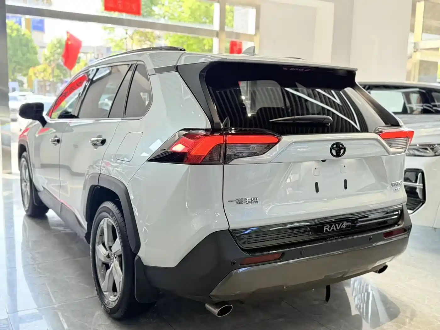 Toyota RAV4 Rongfang 2021 2.0L CVT 4WD Trend PLUS фото 7
