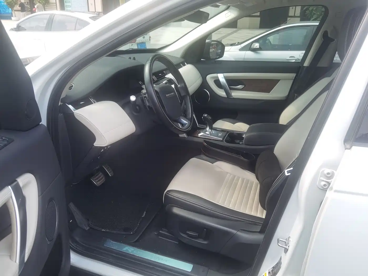 Фото 7 - Land Rover Discovery Sport