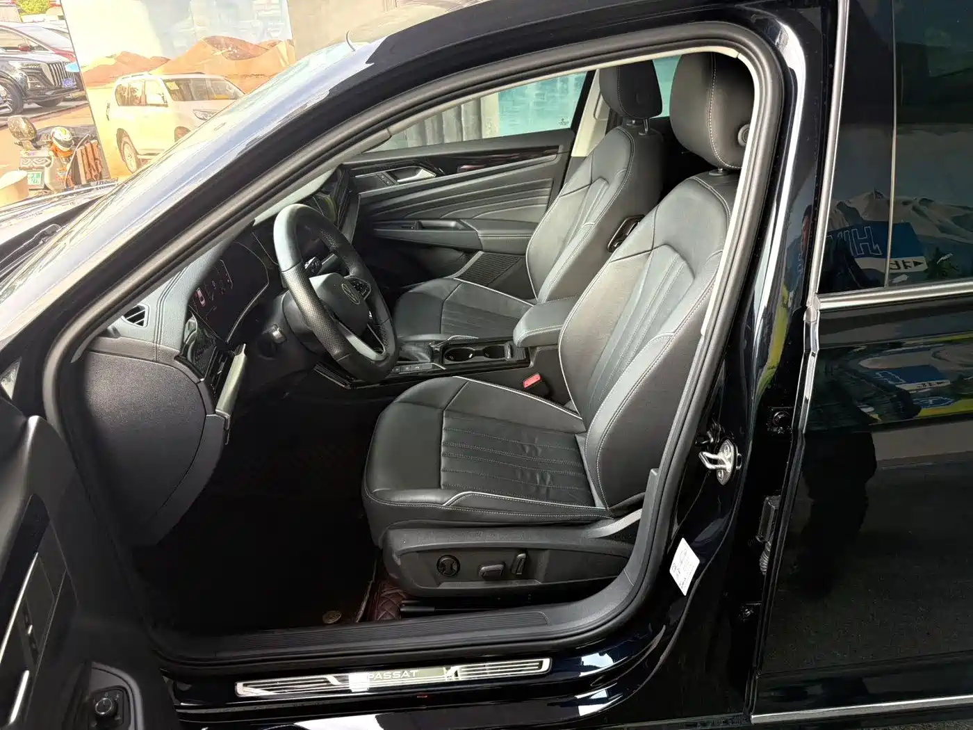 Photo 7 - Volkswagen Passat