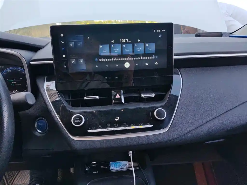 Toyota Levin 2023 Smart Hybrid 1.8L Luxury фото 6