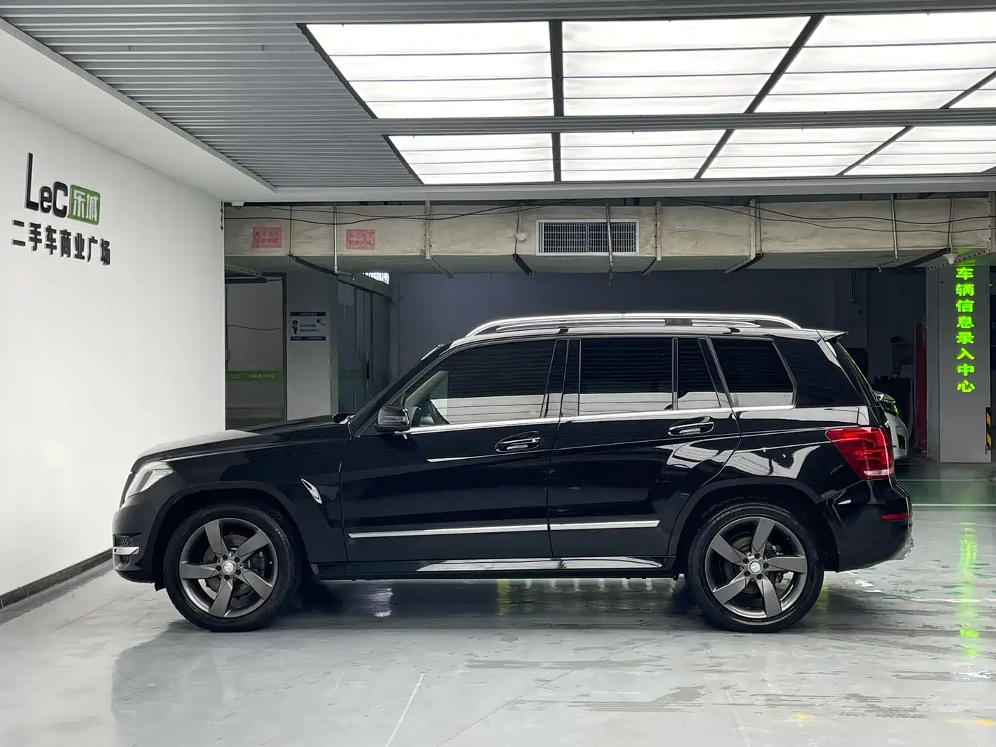 Mercedes-Benz GLK-Class 2013 GLK 300 4MATIC Dynamic Sunroof фото 7