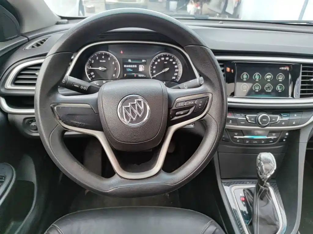 Фото 11 - Buick Excelle