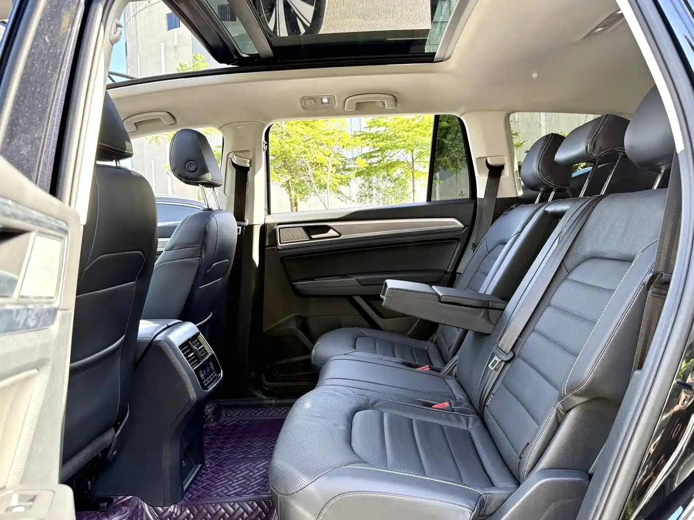 Volkswagen Teramont 2019 330TSI 2WD Luxury China VI фото 9