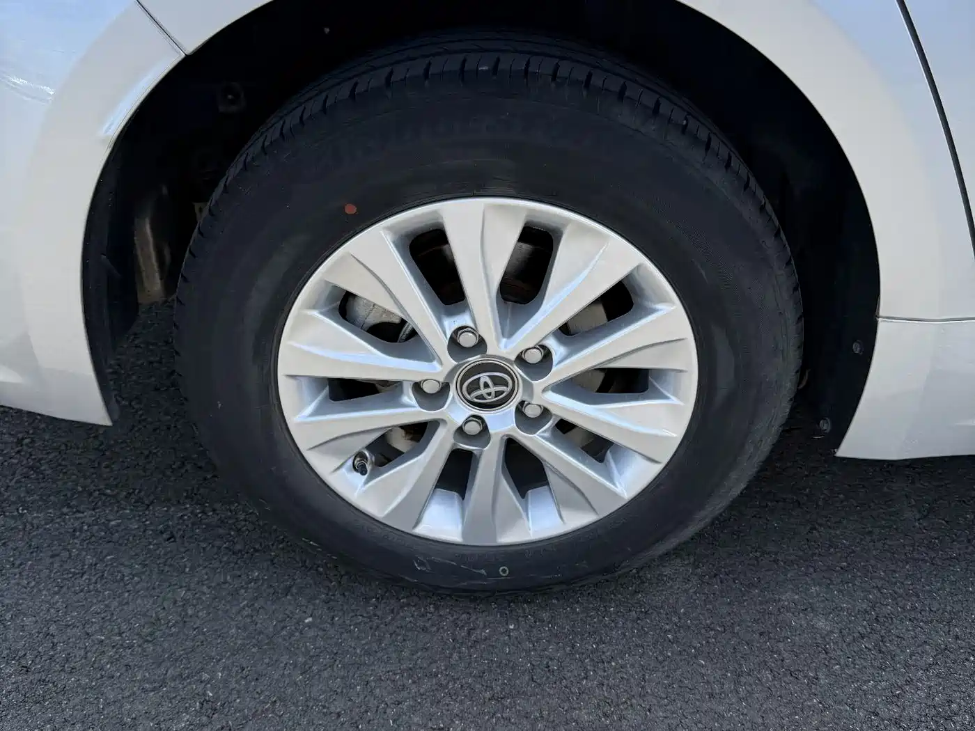 Toyota Corolla 2022 1.2T S-CVT Pioneer PLUS Edition фото 25