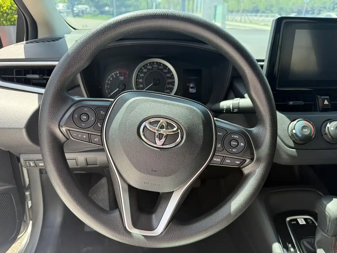 Toyota Corolla 2022 1.2T S-CVT Pioneer PLUS Edition фото 12