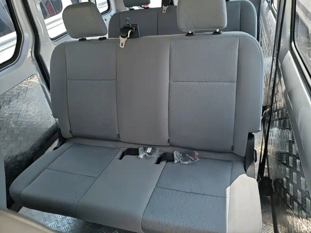 Foton Tuyano 2023 2022 2.0T Manual Tongtu Multi-purpose Long Wheelbase Medium Roof Single Rear Tire 5/6/7/9-Seater 4F20TC3